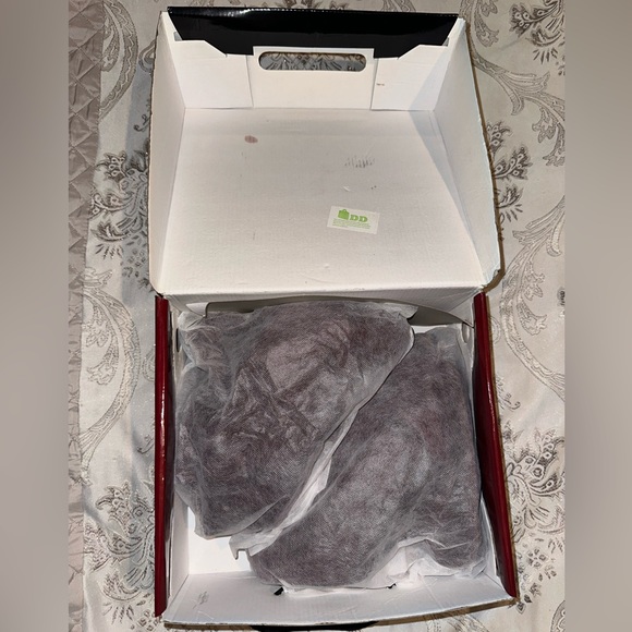 Women’s 8.5 Thigh High Over The Knee Platform Stiletto Heel, Wine Red Color - Picture 7 of 8